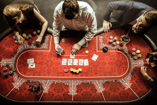 Exclusive tips to improve your poker playing style